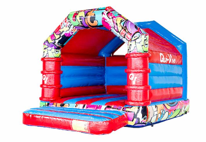 Maatwerk springkussen met graffiti 